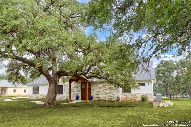 Homes For Sale - 1133 Horseshoe Falls<br/> Bandera, TX 78003