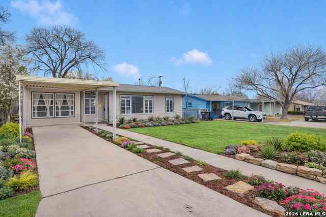 Homes For Sale - 427 Olney<br/> San Antonio, TX 78209