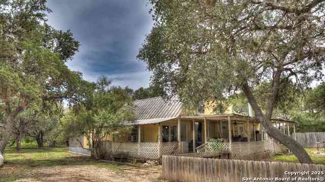 Homes For Sale - 704 Alex Auld<br/> Real County, Leakey, TX 78873