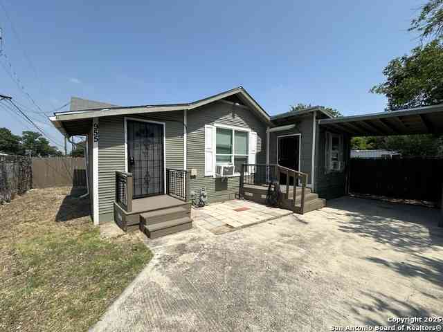 Homes For Sale - 955 Steves<br/> San Antonio, TX 78210