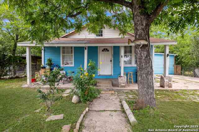 Homes For Sale - 43 Leroux<br/> San Antonio, TX 78207