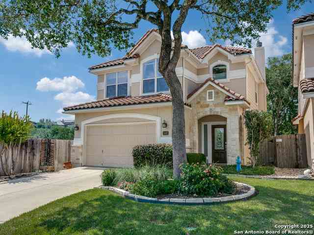 Homes For Sale - 1422 Pinnacle Falls<br/> San Antonio, TX 78260