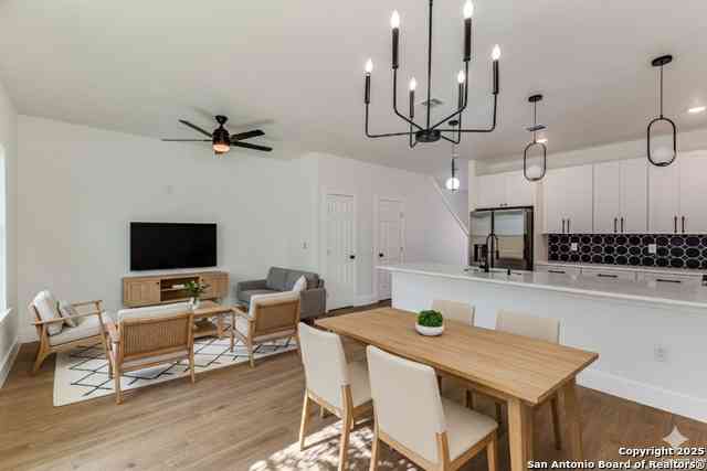 Townhouse For Sale - 207 Gravel St #101<br/> San Antonio, TX 78203