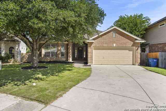 Homes For Sale - 665 La Bahia Loop<br/> New Braunfels, TX 78132
