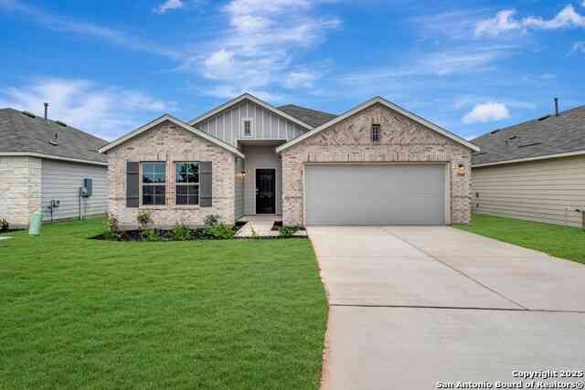 Homes For Sale - 13515 Beebrush Saddle<br/> San Antonio, TX 78253