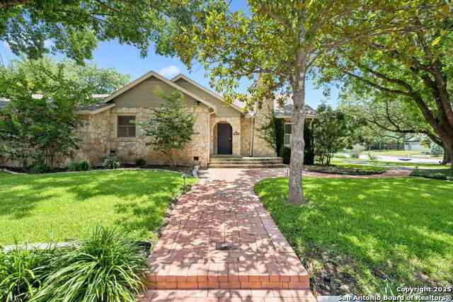 Homes For Sale - 102 Nacogdoches<br/> San Antonio, TX 78209
