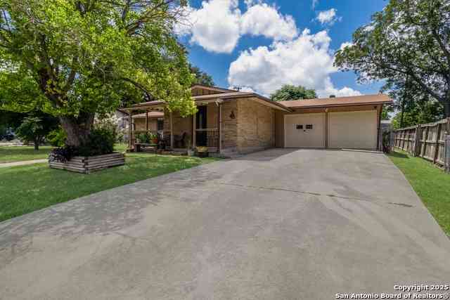 Homes For Sale - 4422 Bikini Dr<br/> San Antonio, TX 78218