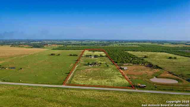 Homes For Sale - 2387 Fm 537<br/> Wilson County, Floresville, TX 78114