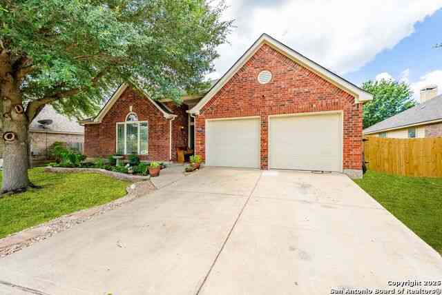 Homes For Sale - 2978 Palomino Pass<br/> Seguin, TX 78155