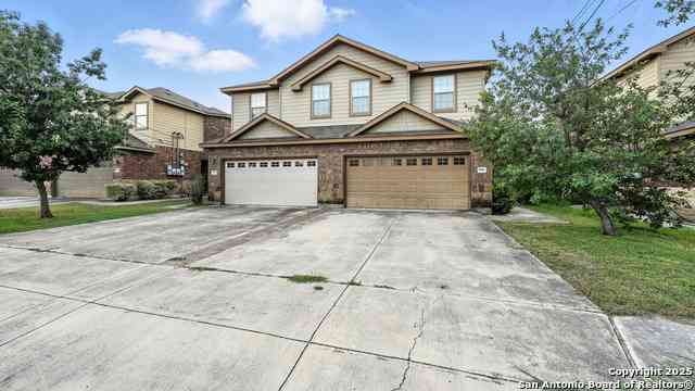Homes For Sale - 957/959 Floating Star<br/> New Braunfels, TX 78130