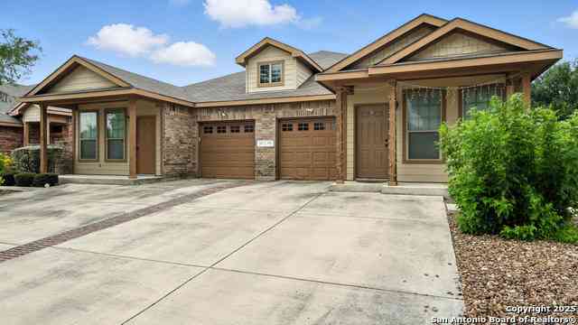 Homes For Sale - 557 Creekside<br/> New Braunfels, TX 78130