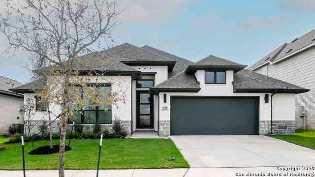 Homes For Sale - 2207 Zachry Drive<br/> New Braunfels, TX 78132