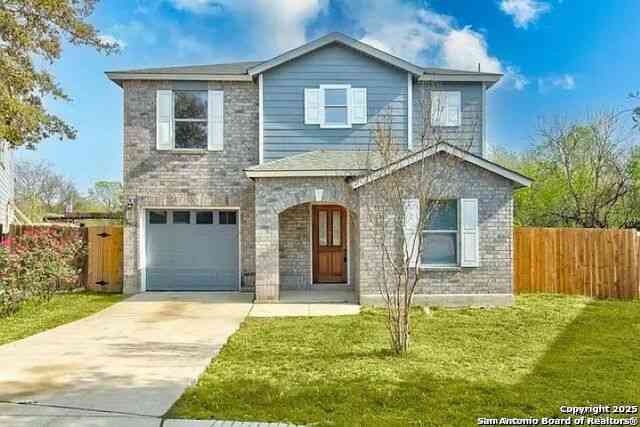 Homes For Sale - 7862 Hedrick Farm<br/> San Antonio, TX 78239