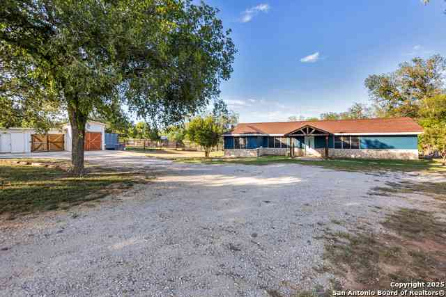 Homes For Sale - 14686 Stuart Rd<br/> San Antonio, TX 78223