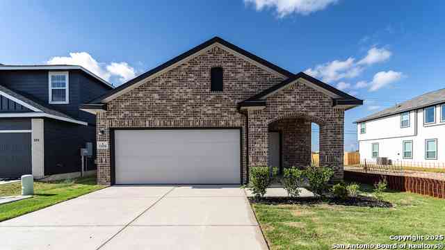 Homes For Sale - 11154 Schmidt Lane<br/> Converse, TX 78109