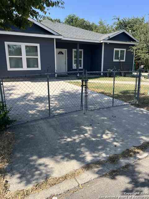 Homes For Sale - 1406 Crystal<br/> San Antonio, TX 78211