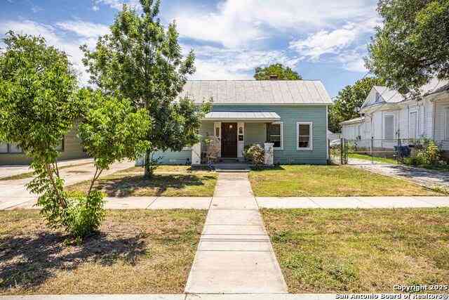 Homes For Sale - 920 Lamar<br/> San Antonio, TX 78202