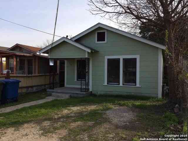 Homes For Sale - 910 Green<br/> San Antonio, TX 78225