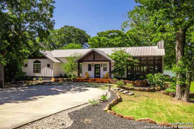 Homes For Sale - 1534 Arndt<br/> New Braunfels, TX 78130