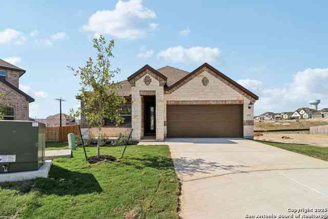 Homes For Sale - 1321 Lydian Broom<br/> San Antonio, TX 78245
