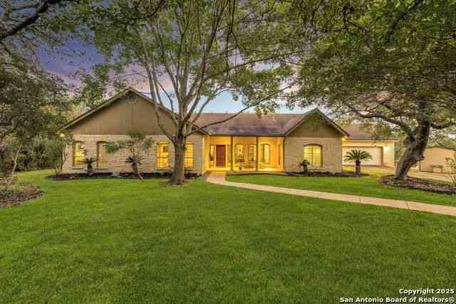 Homes For Sale - 810 Bluff Ridge<br/> New Braunfels, TX 78132