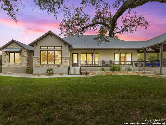 Homes For Sale - 2145 San Jose Way<br/> Canyon Lake, TX 78133