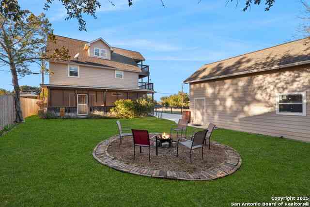 Homes For Sale - 556 Apollo Drive<br/> Canyon Lake, TX 78133