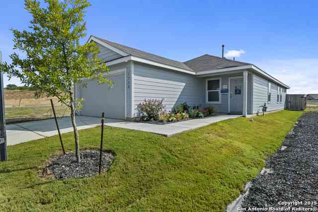 Homes For Sale - 1732 Knoll Ridge<br/> New Braunfels, TX 78130