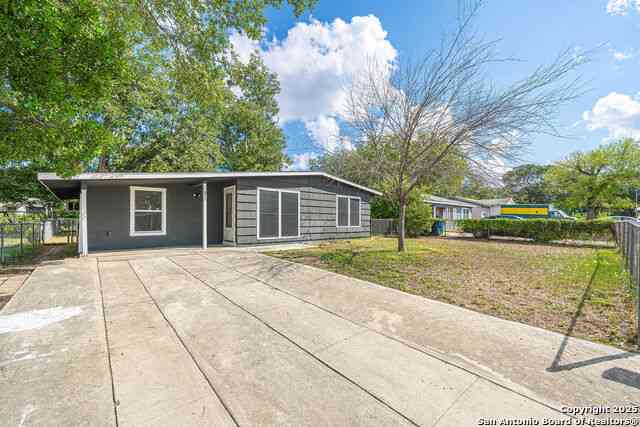 Homes For Sale - 451 Anton<br/> Bexar County, San Antonio, TX 78223