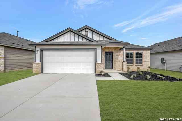 Homes For Sale - 13623 Beebrush Saddle<br/> San Antonio, TX 78253