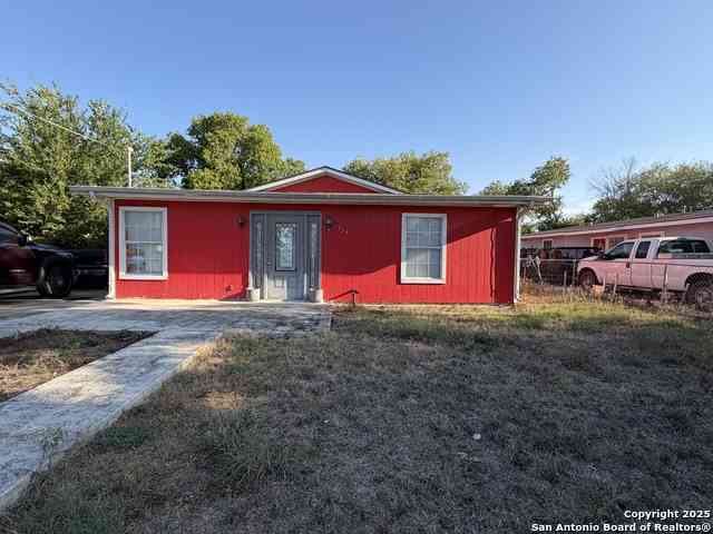 Homes For Sale - 127 Arnaz<br/> San Antonio, TX 78237