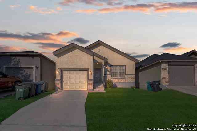 Homes For Sale - 7019 Hallie Rdg<br/> San Antonio, TX 78227