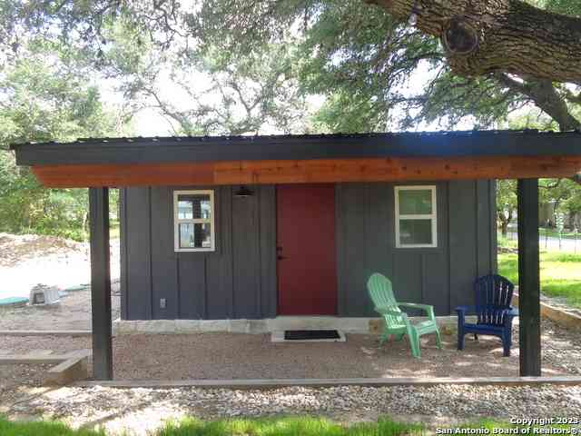 Homes For Sale - 1009 Edgewater Falls<br/> Canyon Lake, TX 78133