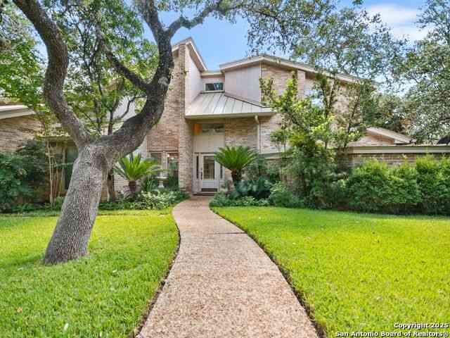 Homes For Sale - 12511 Elm Country Lane<br/> San Antonio, TX 78230