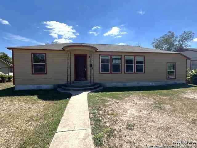 Homes For Sale - 210 Aero<br/> Schertz, TX 78154