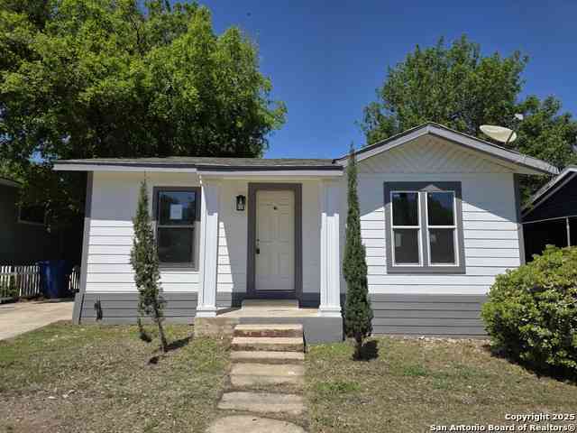 Homes For Sale - 315 Muegge<br/> San Antonio, TX 78202