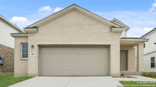 Homes For Sale - 13813 Pinkston<br/> San Antonio, TX 78252