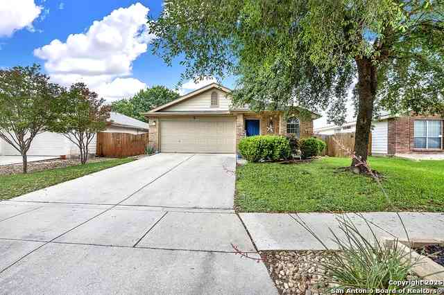 Homes For Sale - 9951 Sandlet<br/> San Antonio, TX 78254