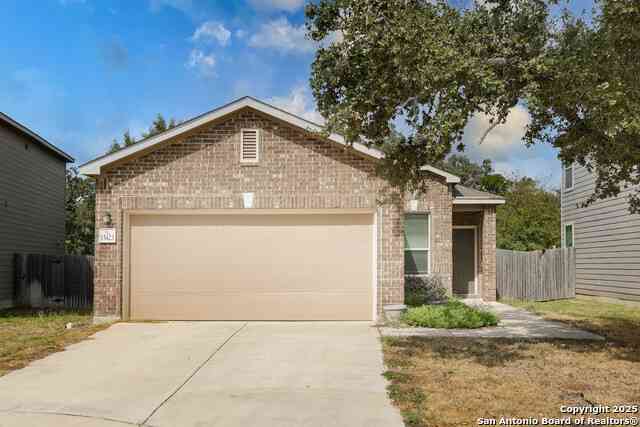 Homes For Sale - 15423 Daystar Pass<br/> San Antonio, TX 78253
