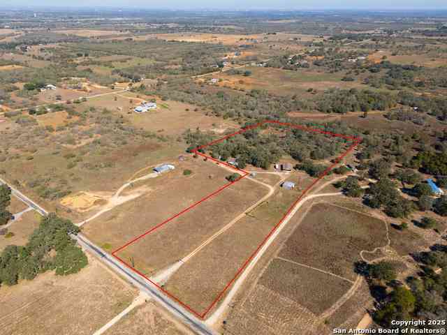 Mobile Home For Sale - 436 Old Colony<br/> Seguin, TX 78155