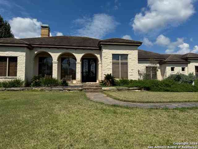 Homes For Sale - 309 Horseshoe<br/> Boerne, TX 78006