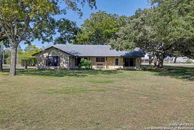 Homes For Sale - 307 Us Highway 87<br/> Wilson County, Stockdale, TX 78160