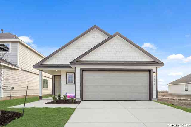 Homes For Sale - 2626 Downsbury Road<br/> New Braunfels, TX 78130