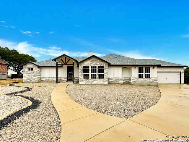 Homes For Sale - 107 S Lon Price<br/> Blanco, TX 78606