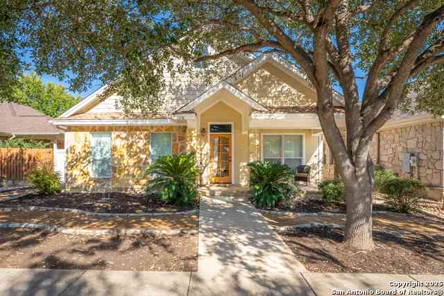 Homes For Sale - 2218 Village Path<br/> New Braunfels, TX 78130