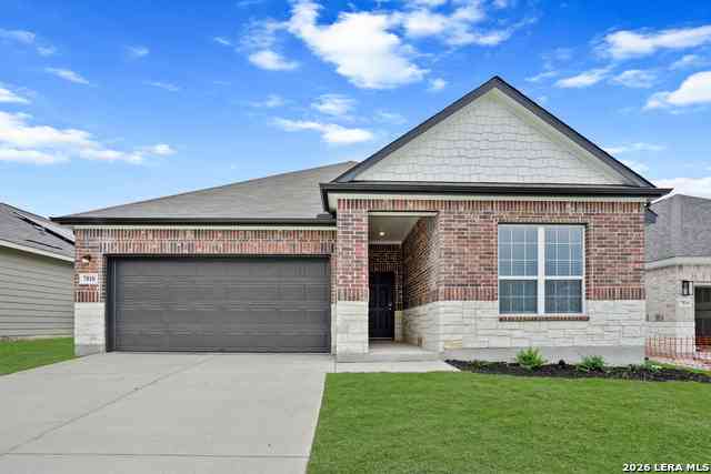 Homes For Sale - 7810 Granger Cove<br/> San Antonio, TX 78252