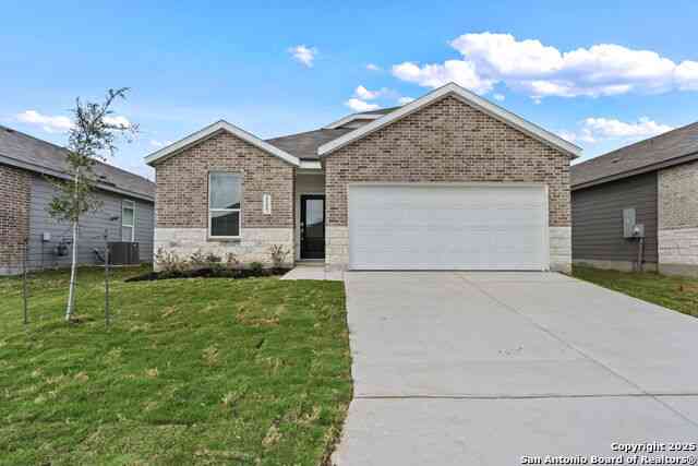 Homes For Sale - 1217 Twisted Creek<br/> New Braunfels, TX 78130