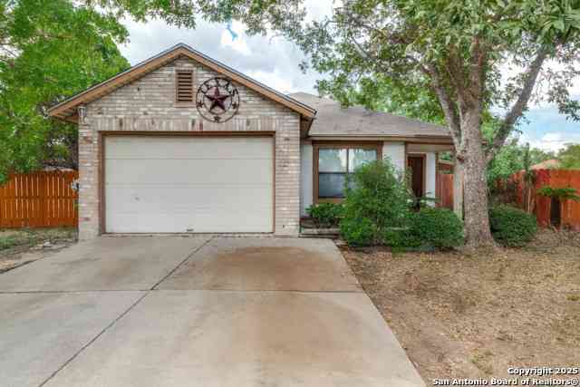Homes For Sale - 11335 Tabletop Ln<br/> San Antonio, TX 78245