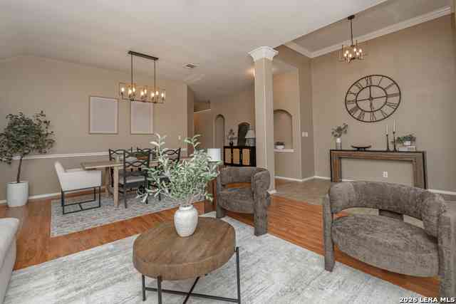 Homes For Sale - 1739 Oakmont<br/> New Braunfels, TX 78132