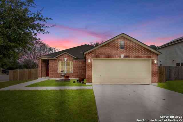 Homes For Sale - 620 Waterleaf Blvd<br/> Kyle, TX 78640